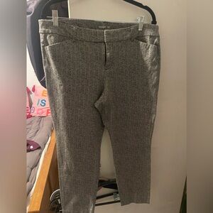 Old Navy Pixie ankle pant